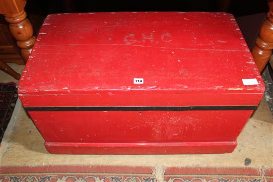 Red painted pine chest